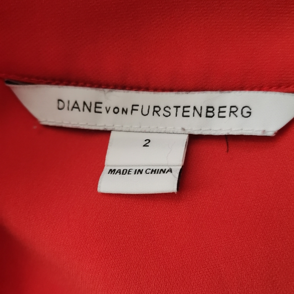 Diane Von Furstenberg Purdette Tie-Waist Short Romper - Picture 6 of 9